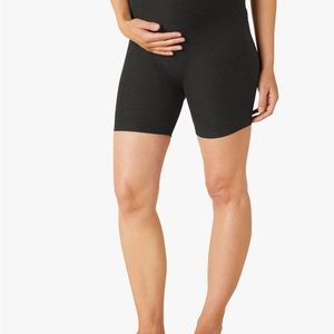 Beyond Yoga Spacedye Maternity Biker Short